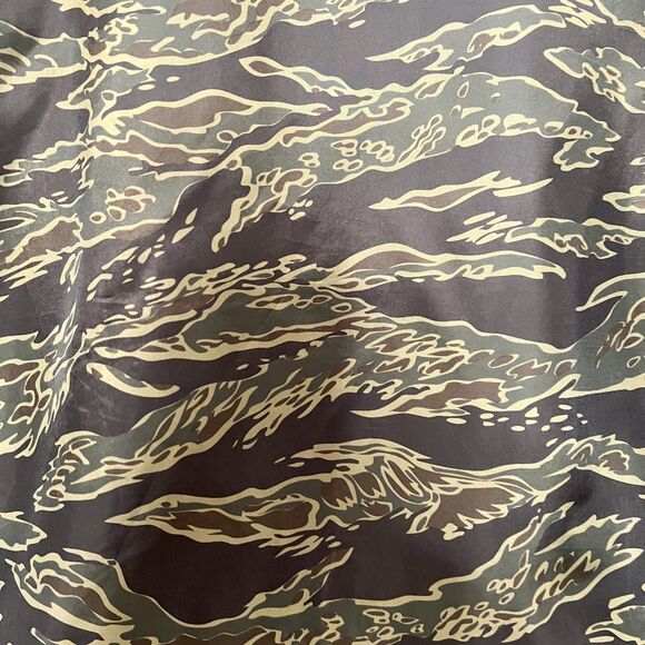 Carhartt WIP - Strike Coach Jacket in Camo (#1022421.676.00.03) - Brown, Green - Picture 9 of 10